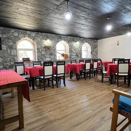 Stonehouse Villa Валбона Екстериор снимка