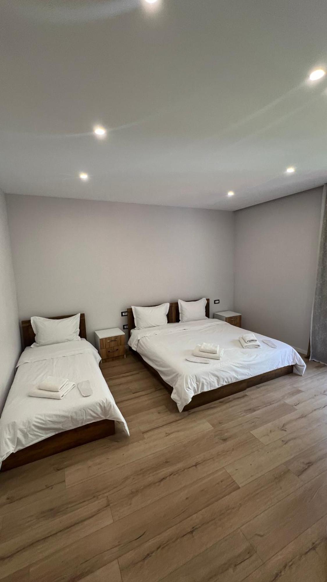 Stonehouse Villa Валбона Екстериор снимка