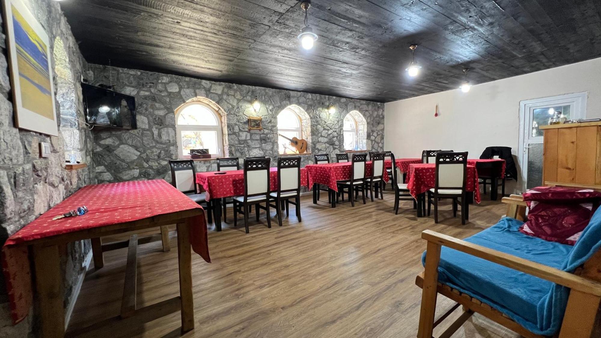 Stonehouse Villa Валбона Екстериор снимка
