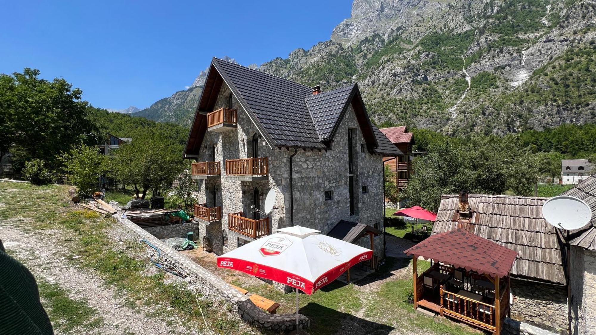 Stonehouse Villa Валбона Екстериор снимка