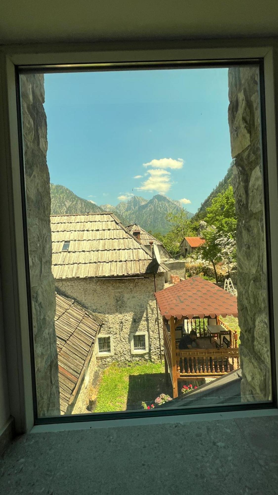 Stonehouse Villa Валбона Екстериор снимка