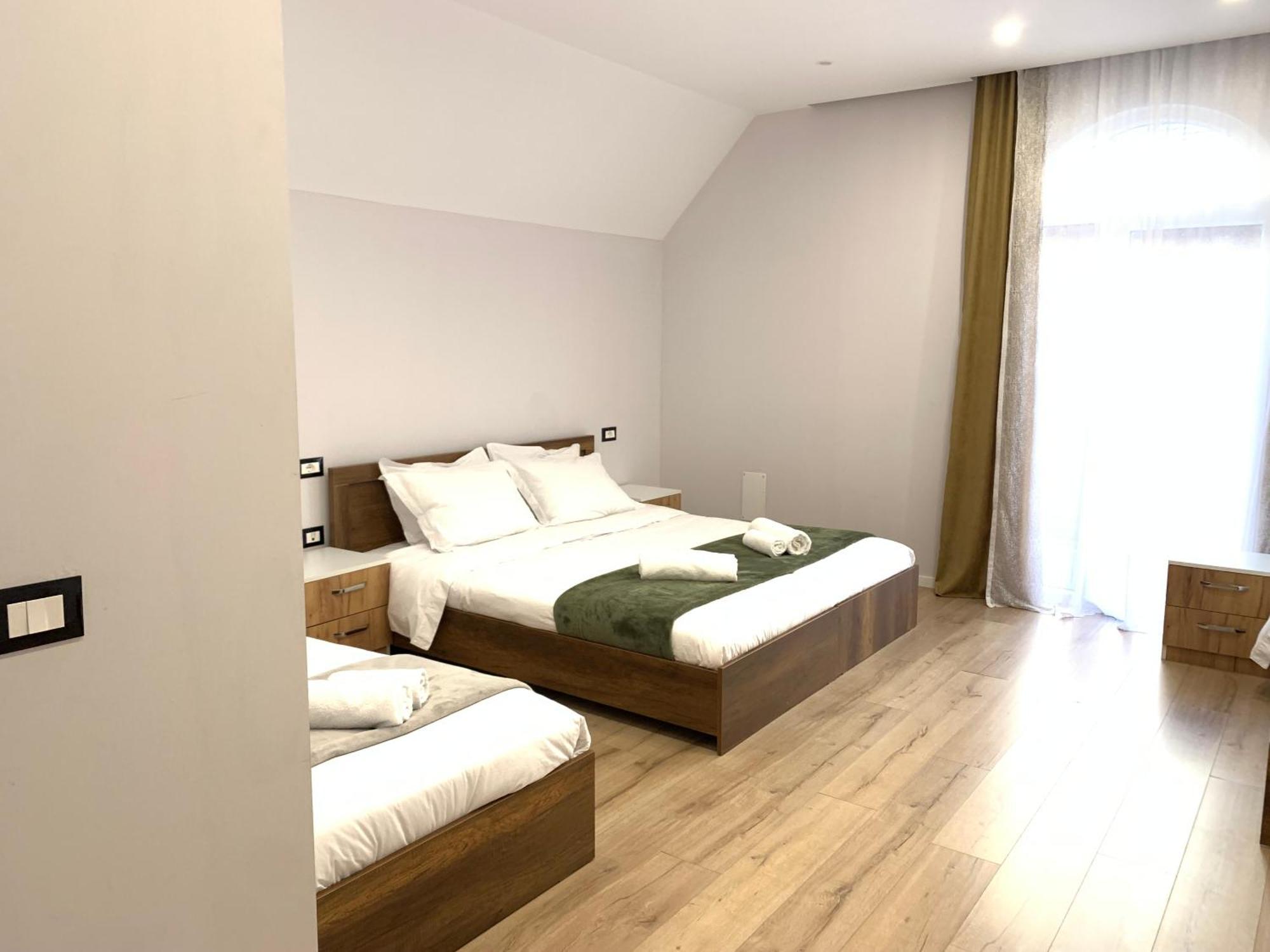 Stonehouse Villa Валбона Екстериор снимка